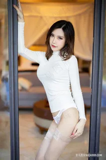 酒店约拍长腿丝袜美女绮里嘉写真图片 酒店约拍长腿丝袜美女绮里嘉写真图片