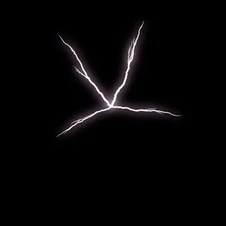 最新的闪电图片