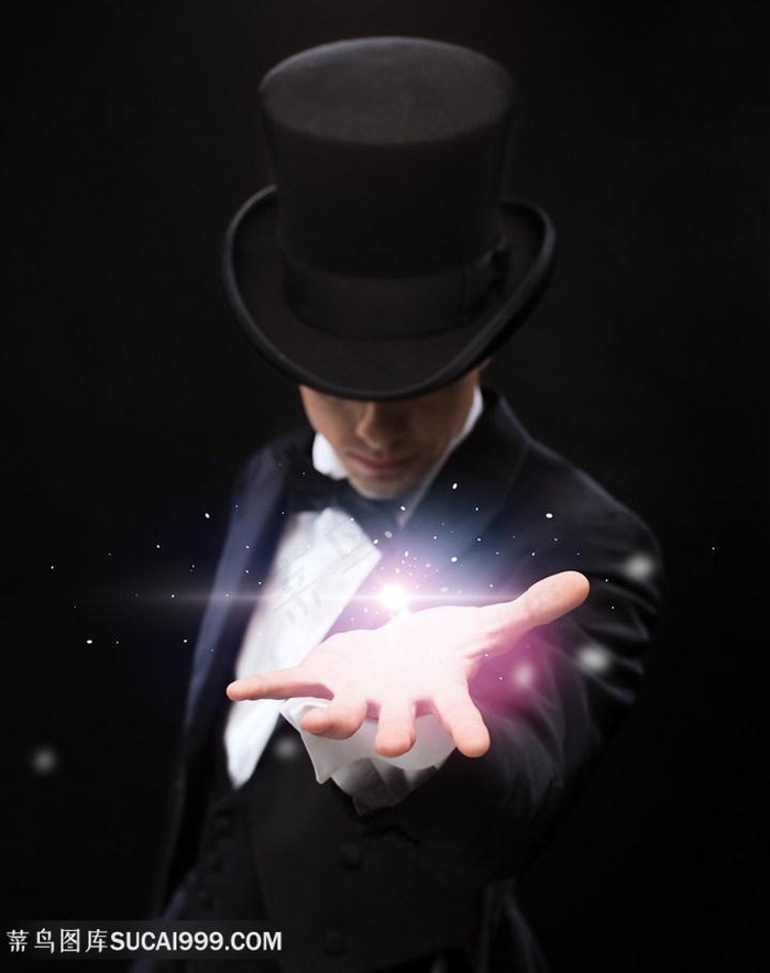正在表演魔法的魔法师