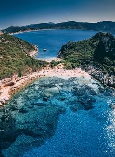 蓝色海湾风景图片 蓝色海湾风景图片