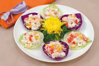  龙须沙律鳕鱼盏