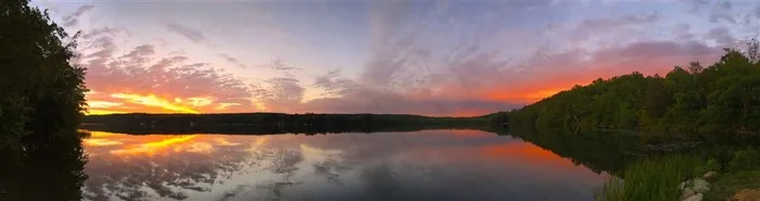 美丽夕阳天空倒影风景