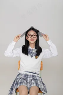 清新唯美可爱的女孩摄影图片 清新唯美可爱的女孩摄影图片
