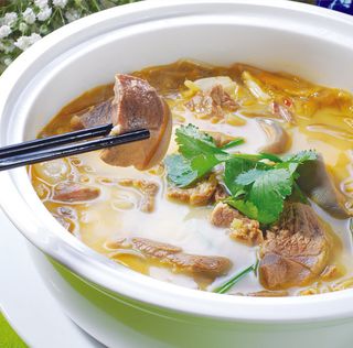 89XC-454粉皮炖黑羊肉