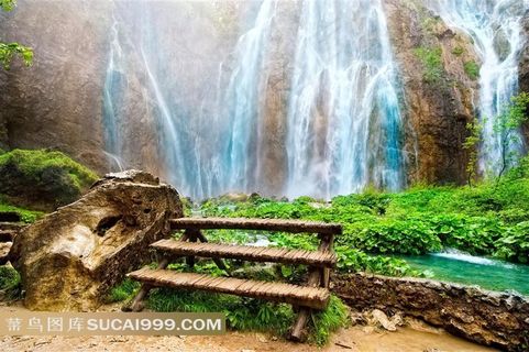 唯美瀑布风景图片