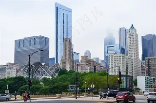 道路上的红绿灯高清大图