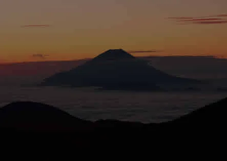 山脉烟花 81