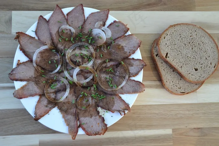 切片牛肉小吃图片