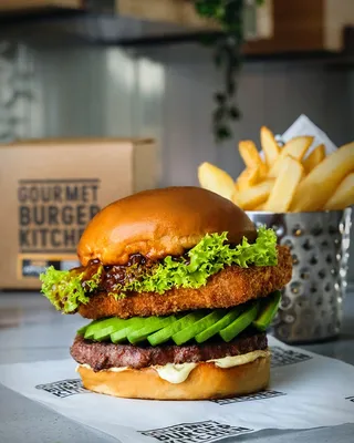 黄色美味汉堡摄影素材