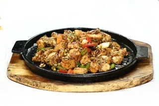 49铁板辣酱夏日贝-乡村小镇