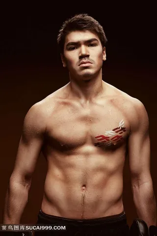 肌肉猛男图片