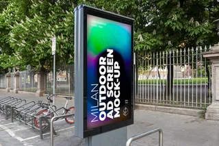 城市户外车站灯箱广告牌PSD分层样机模板