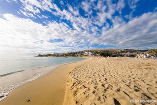 海边沙滩风景图片