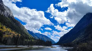 四姑娘山风景图