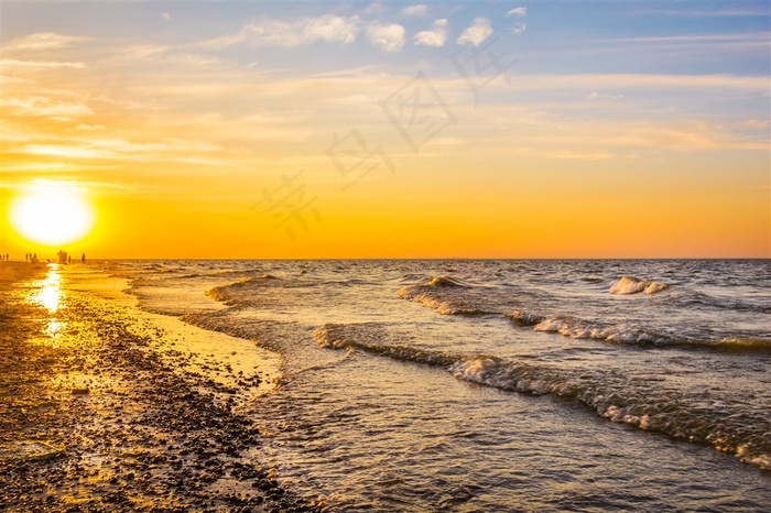 美丽夕阳海景