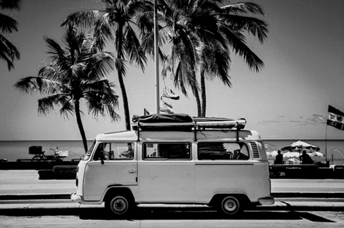 黑白夏日旅游照片