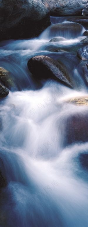 山涧瀑布高清风景图片