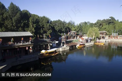 颐和园传统建筑湖泊摄影