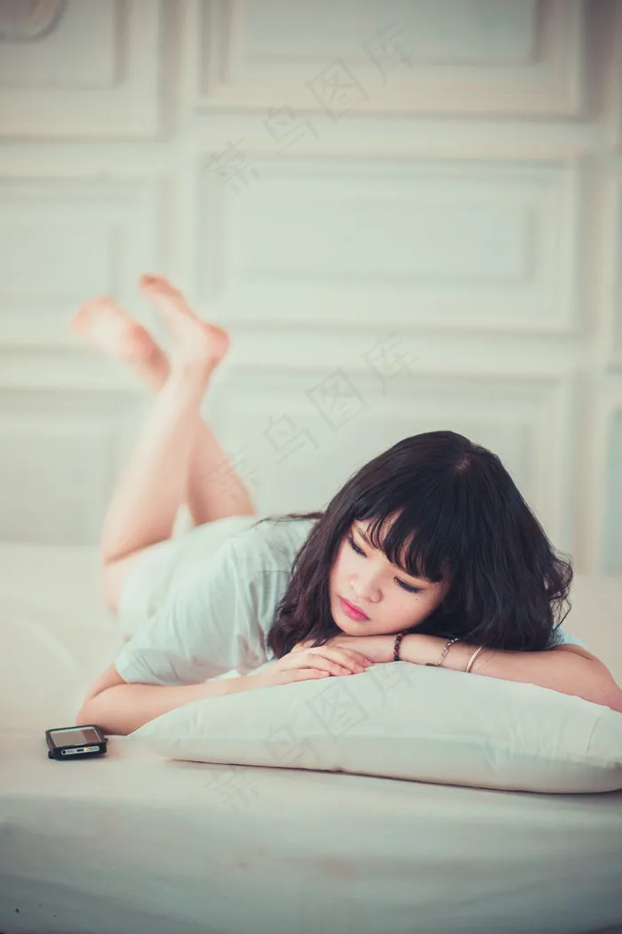 清新唯美可爱的女孩摄影图片