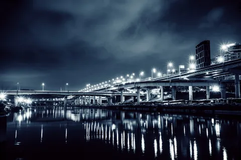 城市大桥灯光夜景图片 城市大桥灯光夜景图片