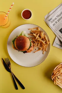 黄色美味汉堡摄影素材 黄色美味汉堡摄影素材