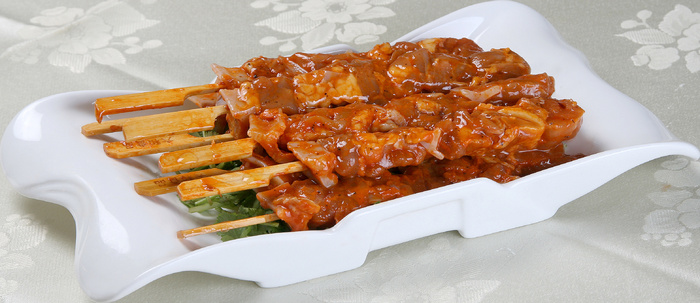 14 骨肉相连鸡肉串 桥东大酒店