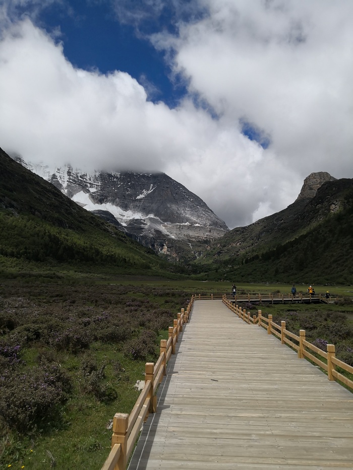 通往神山之路