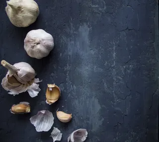 蒜头蒜瓣摄影图片