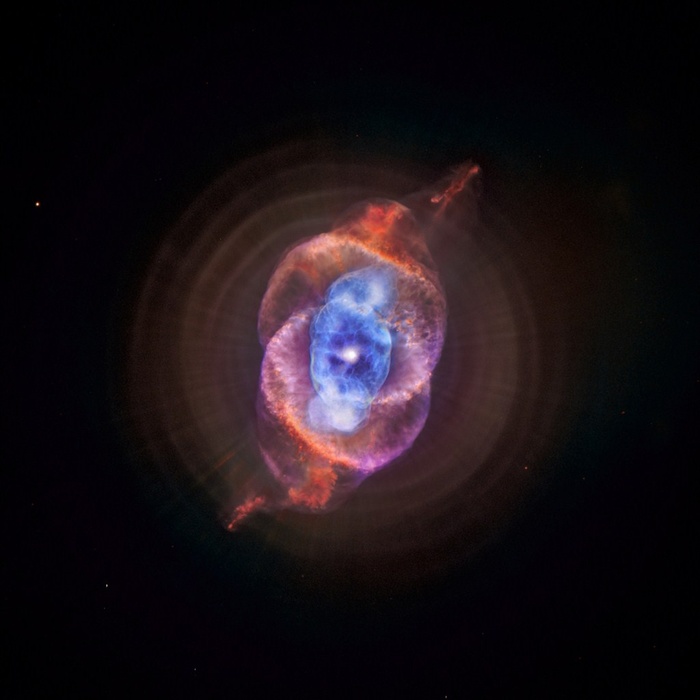 宇宙中的星云图