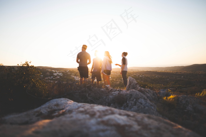 户外登山唯美意境图片