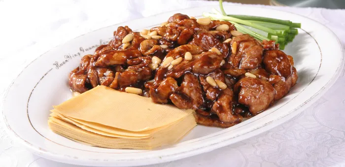 松仁酱香鸭