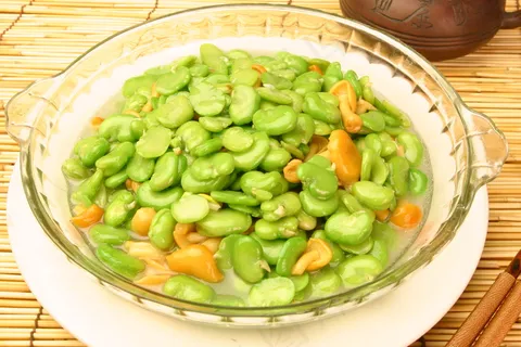 1775鲜蚕豆烩滑仔菇df 1775鲜蚕豆烩滑仔菇df