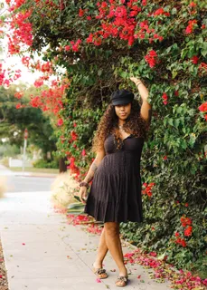 微胖人体模特写真图片