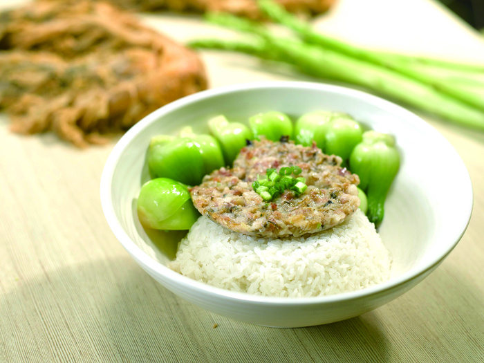 梅菜肉饼饭