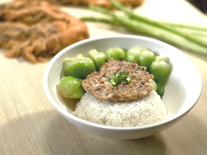 梅菜肉饼饭