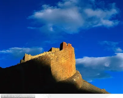 西藏古迹遗址-漂亮的西藏岗巴古堡