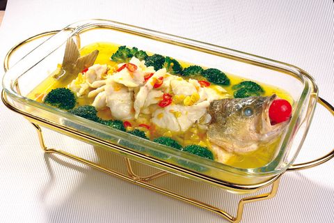 0911CC-569酸汤鲈鱼  48元斤  酸辣味浓、鱼肉滑嫩