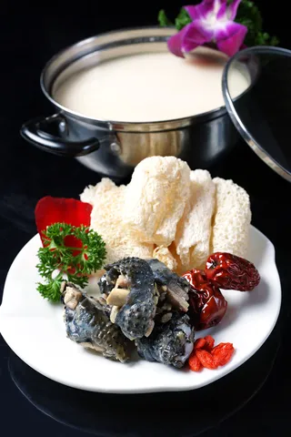 火锅麻辣烫锅底川菜汤锅-竹荪乌鸡汤锅