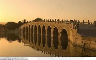十七孔桥夕阳晚照图片