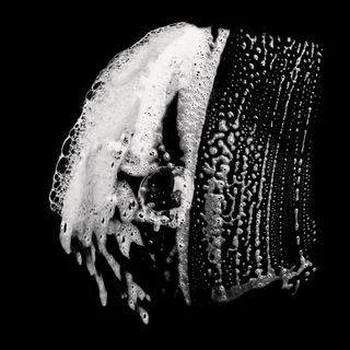 白色泡沫化妆品素材png