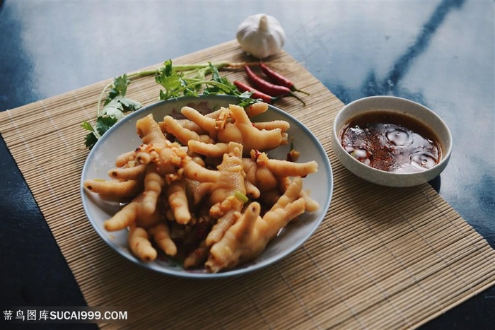 泡椒凤爪鸡爪