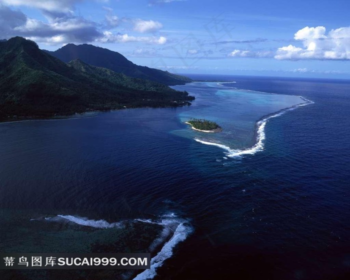 唯美海边的山川素材图片
