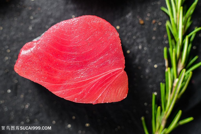 美味心形金枪鱼特写高清图