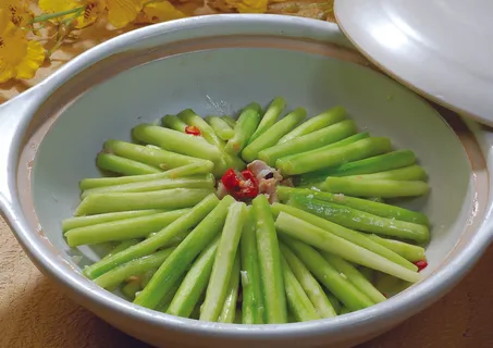 J04-0132   砂锅芦笋 J04-0132   砂锅芦笋