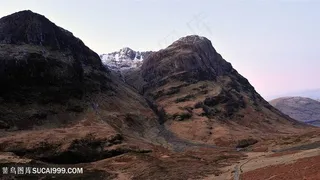 山峰山峦美景壁纸