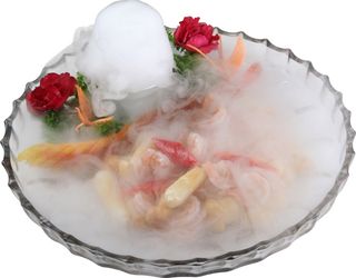 07  松茸菌炒虾球-乡村小镇