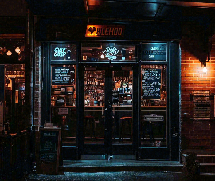 夜晚街道美食小店户外灯光摄影