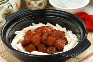 砂锅石锅美食煲类特色菜怀红烧肉