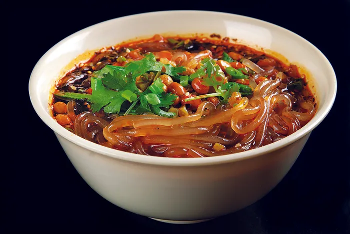 美食酸辣粉