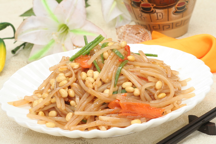 萝卜条炒豆嘴 8元